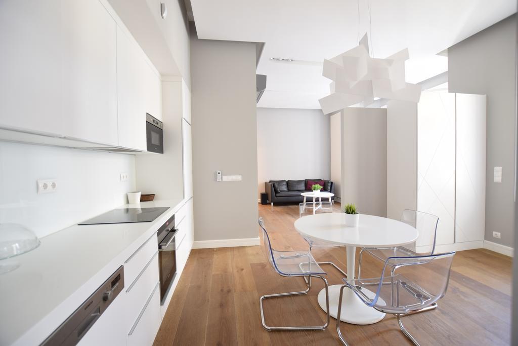 Luxury Apartment By Hi5 - Szervita Suite 布达佩斯 外观 照片