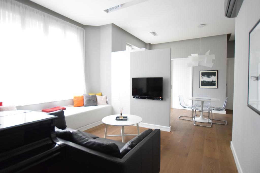 Luxury Apartment By Hi5 - Szervita Suite 布达佩斯 外观 照片