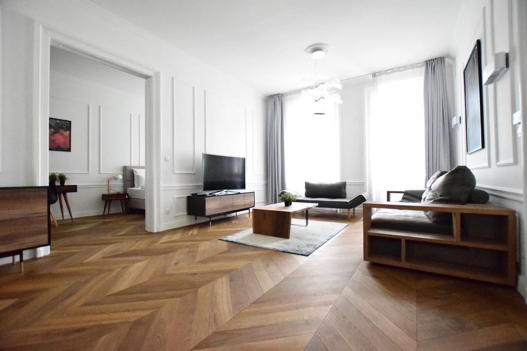 Luxury Apartment By Hi5 - Szervita Suite 布达佩斯 外观 照片