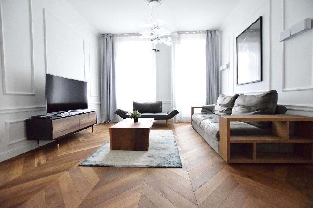 Luxury Apartment By Hi5 - Szervita Suite 布达佩斯 外观 照片